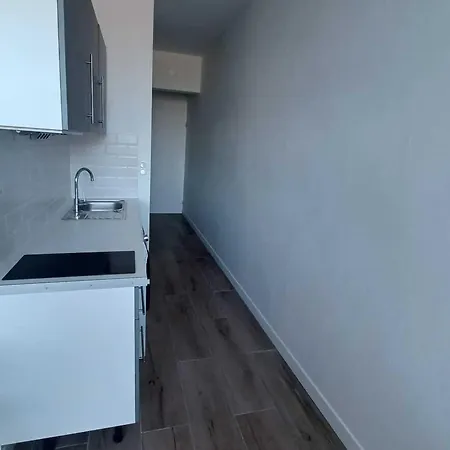 Appartement Avec Vue Sur Le Port, Ideal Pour 2 Personnes, Proche - - Fr-1-551-70
